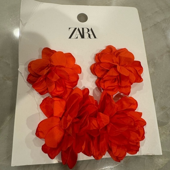 Zara Orange / Red Floral Earrings new - Picture 4 of 4